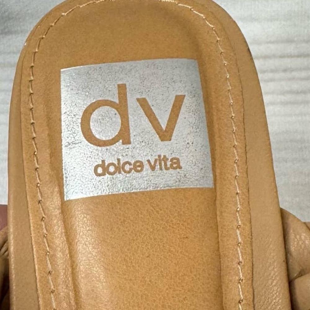 Dolce Vita Tan Heels with Chunky Block Heel and Braided Strap - Picture 6 of 8